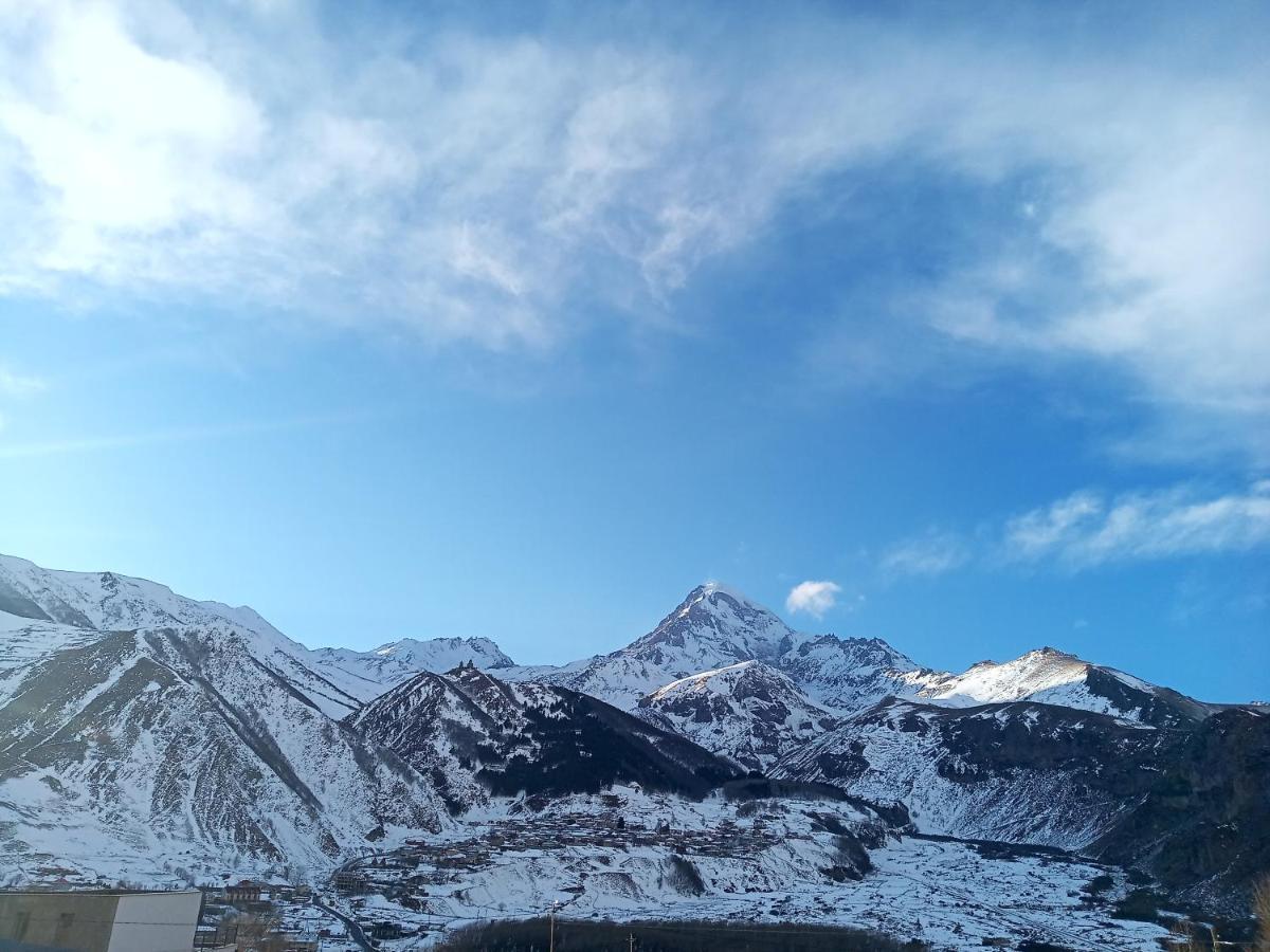 Гостевой дом Закат Казбеги Экстерьер фото