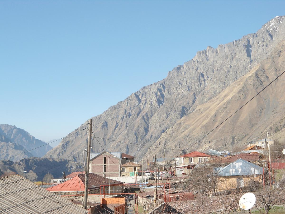 Гостевой дом Закат Казбеги Экстерьер фото